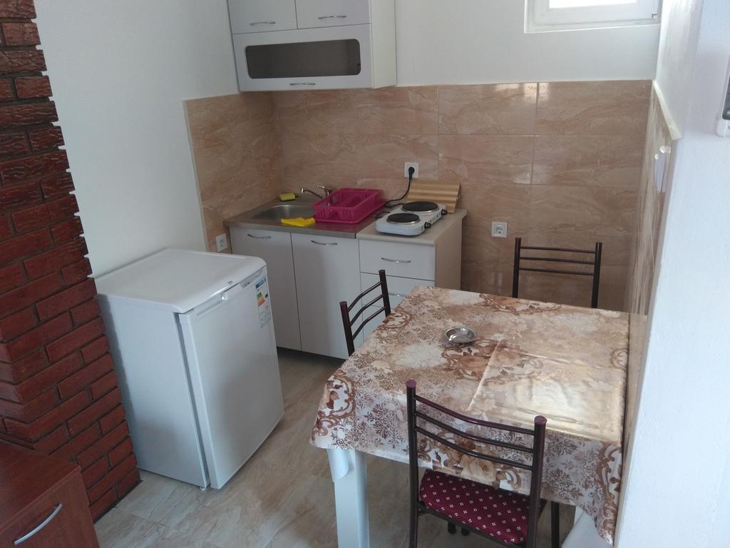 Apartmani Vujicic バール エクステリア 写真